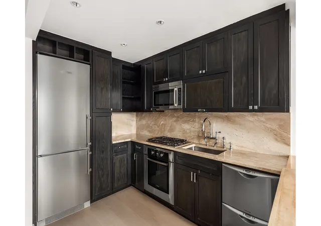 5th image of 333 Rector Pl #907, New York City, NY 10280 | MLS# RLS20084617