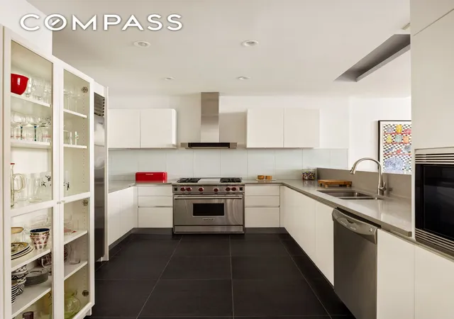 Photo 3 of Condo for sale at 176 Broadway #3C, New York, NY 10038 | MLS# RLS20084668 | Listing updated on 2026-04-19