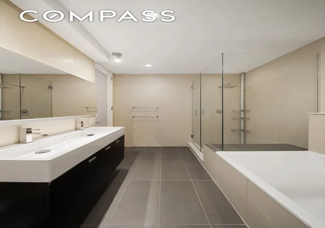 Photo 4 of House for sale at 176 Broadway #3C, New York, NY 10038 | MLS# RLS20084668 | Listing updated on 2026-04-19