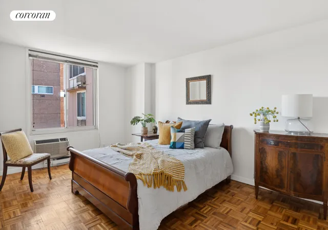 Photo 3 of Sale Pending at 575 Main St #1408, New York, NY 10044 | MLS# RLS20084679 | Listing updated on 2026-07-17