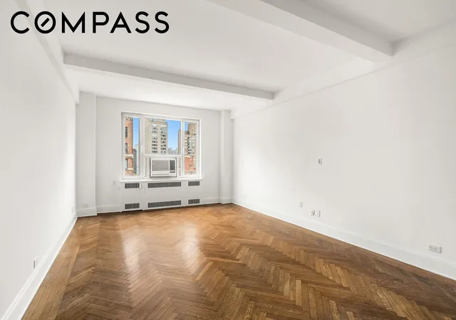 2nd image of 50 Park Ave, New York City, NY 10016