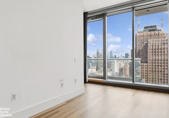 Photo 3 of House for sale at 56 Leonard St #24ABEAST, New York City, NY 10013 | MLS# RLS20084803 | Listing updated on 2026-06-29