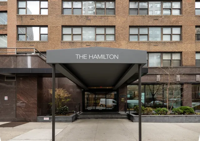 10th image of 305 E 40th St #14V, New York City, NY 10017 | MLS# RLS20084817