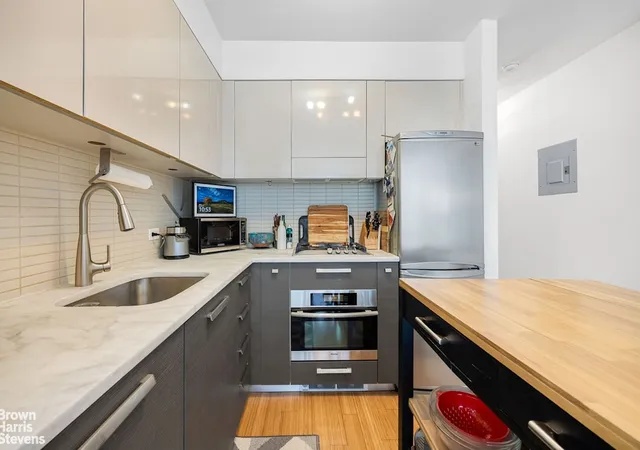 Photo 3 of House for sale at 505 W 47th Street #3ES, New York, NY 10036 | MLS# RLS20084850 | Listing updated on 2026-07-21