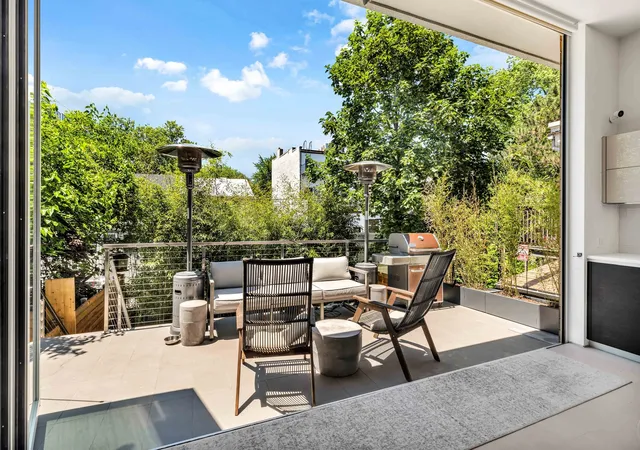 3rd image of 140 Clinton Ave, Brooklyn, NY 11205 | MLS# RLS20084882