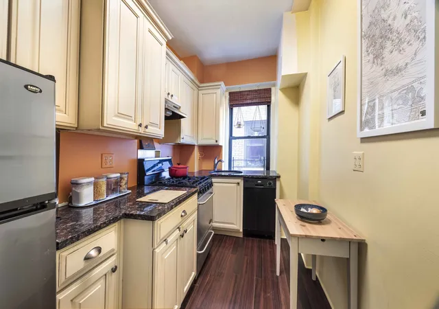 Photo 3 of House for sale at 514 W 110th Street #4B, New York City, NY 10025 | MLS# RLS20084908 | Listing updated on 2026-05-27