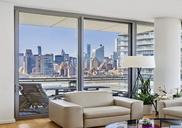 Photo 3 of House for sale at 46-30 Center Blvd #1503, New York City, NY 11109 | MLS# RLS20085020 | Listing updated on 2026-08-02