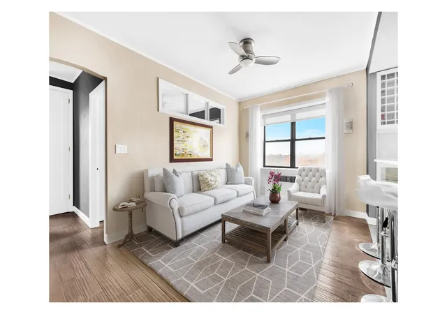 1st image of 130 Bay Ridge Pkwy #6C, New York City, NY 11209 | MLS# RLS20085021