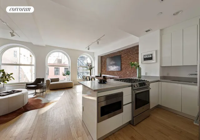 Photo 3 of Sale Pending at 83 Walker St #6, New York, NY 10013 | MLS# RLS20085034 | Listing updated on 2026-07-24