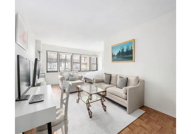 Homes for sale in New York City, NY | 520 E 81St St #4D, New York City, NY 10028 | MLS# RLS20085037