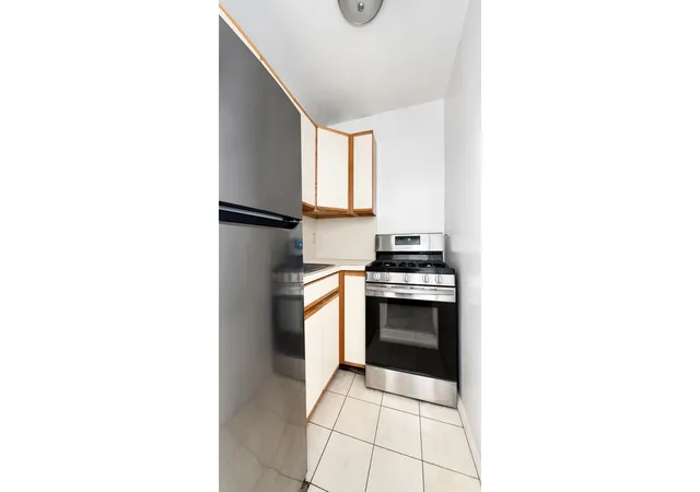 Homes for sale in New York City, NY | 520 E 81St St #4D, New York City, NY 10028 | MLS# RLS20085037