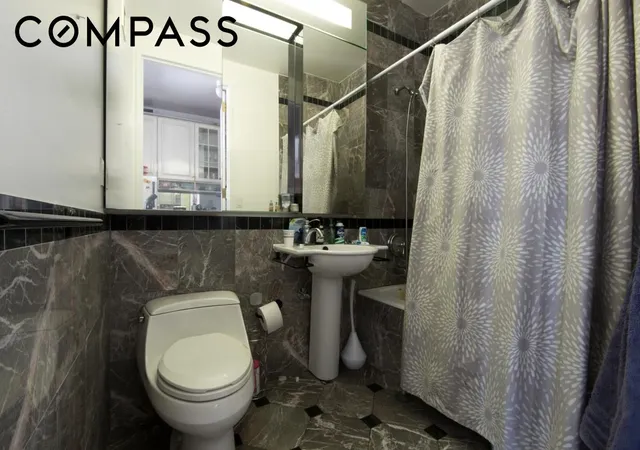 Photo 4 of House for sale at 250 E 54th Street #22B, New York, NY 10022 | MLS# RLS20085079 | Listing updated on 2026-06-04