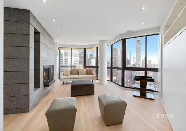 Photo 4 of House for sale at 200 E 61st Street #41AB, New York, NY 10065 | MLS# RLS20085086 | Listing updated on 2026-06-04