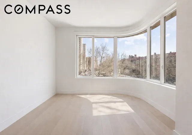 2nd image of 208 Delancey St #3A, New York City, NY 10002 | MLS# RLS20085088