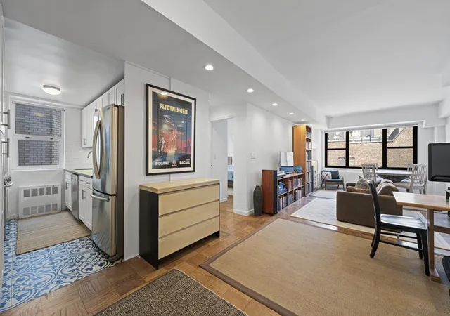 1st image of 7 E 14Th St, New York, NY 10003
