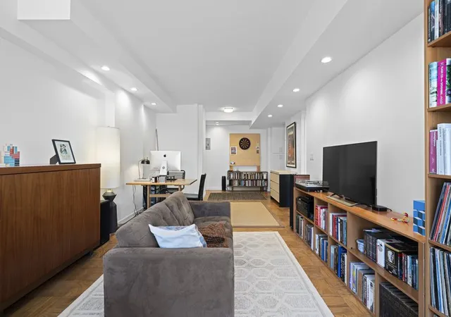 5th image of 7 E 14Th St, New York, NY 10003