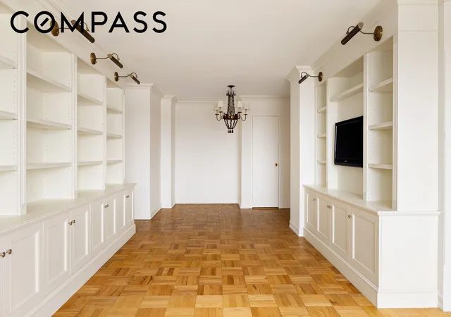 Homes for sale in New York City, NY | 900 W 190Th St, New York City, NY 10040