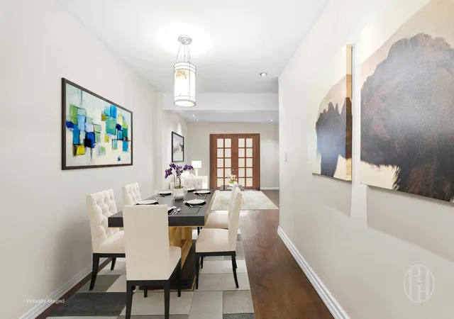 Homes for sale in New York, NY | 54 E 8Th St, New York, NY 10003