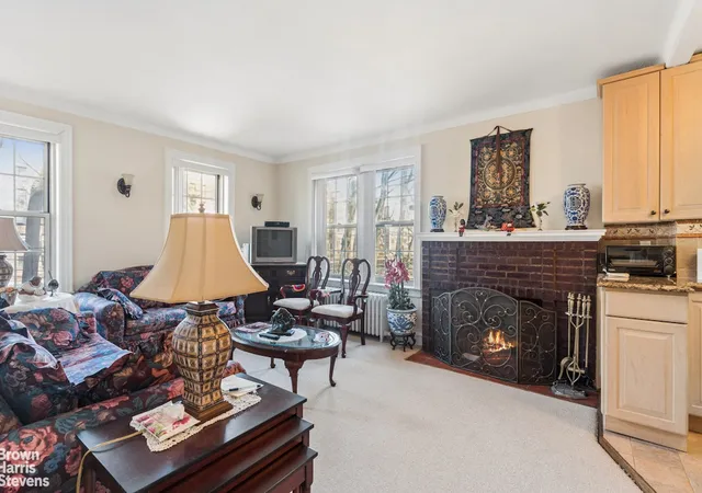 4th image of 150 Burns St #3F, New York City, NY 11375 | MLS# RLS20085258