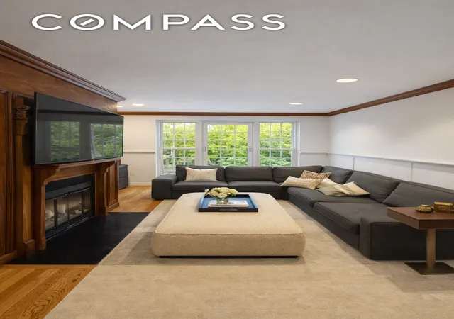 2nd image of 449 Hudson St, New York, NY 10014 | MLS# RLS20076587