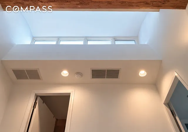Photo 3 of Single family home for sale at 449 Hudson St, New York, NY 10014 | MLS# RLS20076587 | Listing updated on 2026-06-02