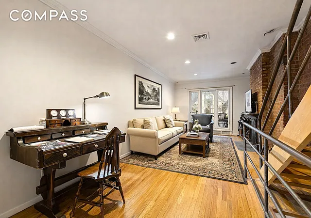 2nd image of 449 1/2 Hudson St, New York, NY 10014 | MLS# RLS20077073