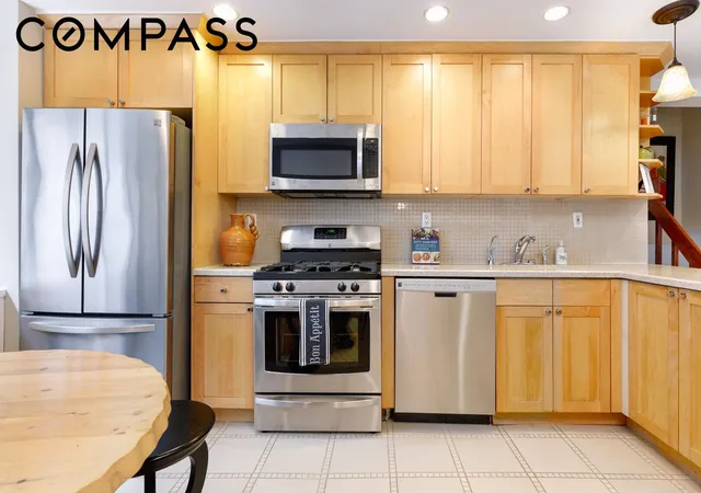 Photo 2 of Sale Pending at 7 E 35th Street #10D, New York City, NY 10016 | MLS# RLS20085352 | Listing updated on 2026-07-27