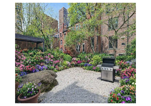 Photo 2 of Sale Pending at 148 W 94th Street, New York City, NY 10025 | MLS# RLS20085353 | Listing updated on 2026-08-04
