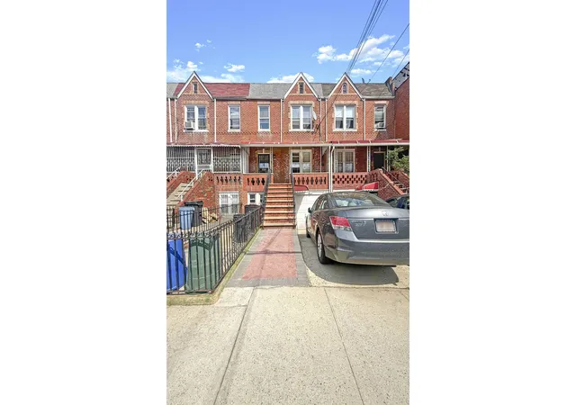 Homes for sale in New York City, NY | 211 E 56th St, New York City, NY 11203 | MLS# RLS20085361