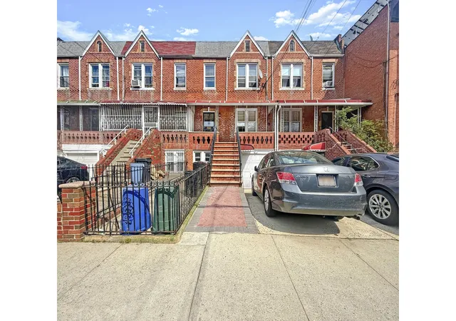 Homes for sale in New York City, NY | 211 E 56th St, New York City, NY 11203 | MLS# RLS20085361