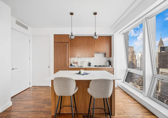 Photo 4 of House for sale at 400 5th Avenue #46AB, New York, NY 10018 | MLS# RLS20085381 | Listing updated on 2026-06-19