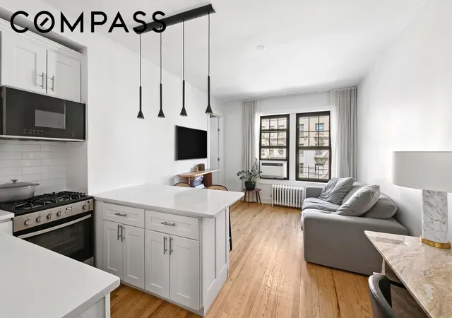 Photo 1 of Condo for sale at 87 Barrow St #5G, New York, NY 10014 | MLS# RLS20085400 | Listing updated on 2026-07-17