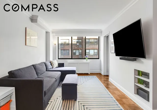 Photo 1 of House for sale at 345 E 73rd Street #7J, New York City, NY 10021 | MLS# RLS20069493 | Listing updated on 2026-10-05