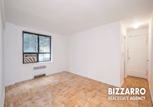 Homes for sale in New York City, NY | 31 Nagle Ave #1C, New York City, NY 10040 | MLS# RLS20085491