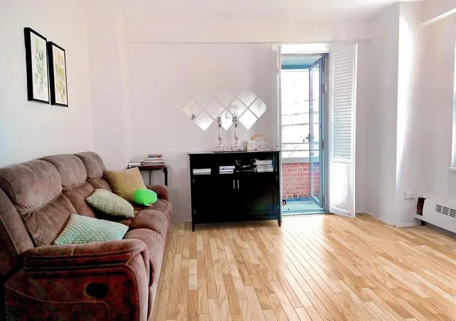 3rd image of 572 Grand St #G604, New York City, NY 10002 | MLS# RLS20085525