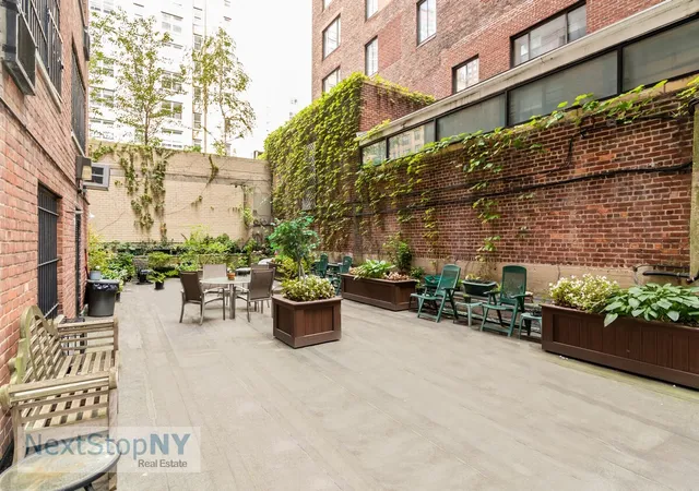 3rd image of 333 E 55Th St #PHAB, New York City, NY 10022 | MLS# RLS20085584