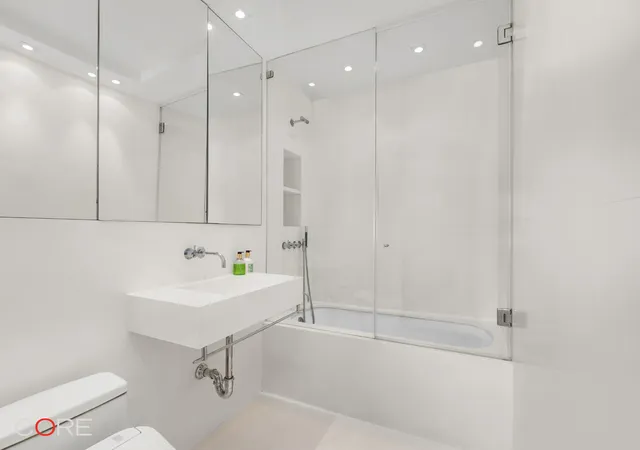 Homes for sale in New York City, NY | 120 E 90Th St #8D, New York City, NY 10128 | MLS# RLS20085586