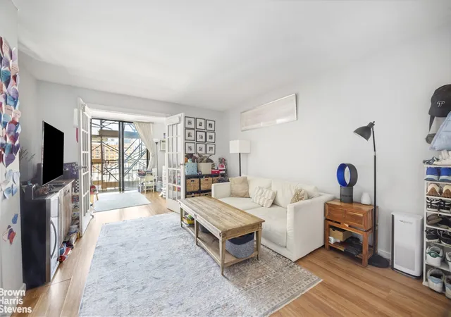 Homes for sale in New York City, NY | 215 E 24Th St #721, New York City, NY 10010 | MLS# RLS20085651