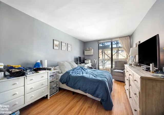 Homes for sale in New York City, NY | 215 E 24Th St #721, New York City, NY 10010 | MLS# RLS20085651