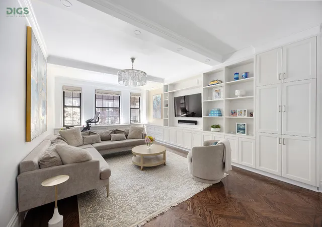 Photo 1 of Sale Pending at 161 W 75th Street #4D, New York, NY 10023 | MLS# RLS20085669 | Listing updated on 2026-07-01