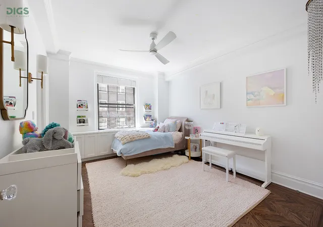 Photo 3 of Sale Pending at 161 W 75th Street #4D, New York, NY 10023 | MLS# RLS20085669 | Listing updated on 2026-07-01