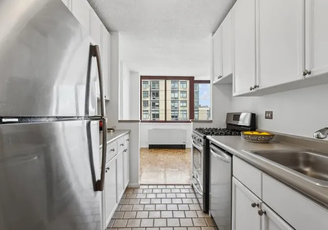 5th image of 4-74 48Th Ave #35-F, Long Island City, NY 11109 | MLS# RLS20085673