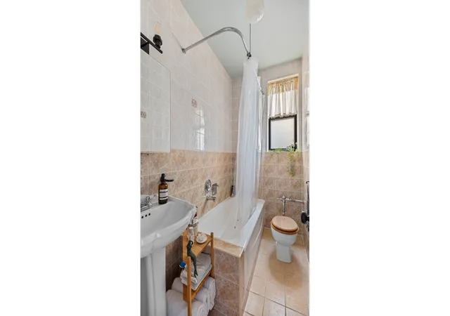 Photo 3 of House for sale at 6702 Ridge Blvd #4F, Brooklyn, NY 11220 | MLS# RLS20085681 | Listing updated on 2026-08-29