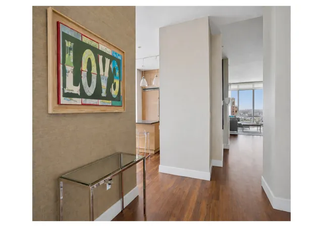 Listing Photo 5 - Condo for sale in building located at 333 E 91St St, New York, NY 10128 - Unit #30AB