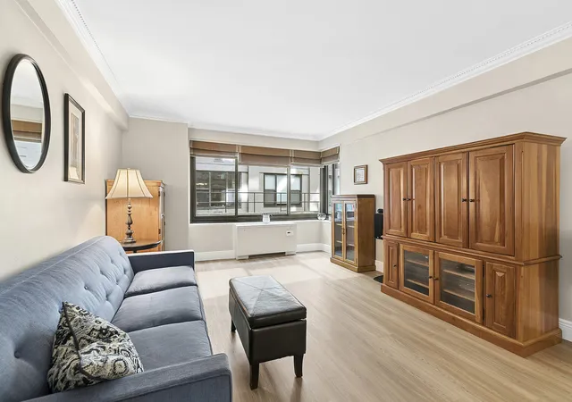 Photo 2 of Sale Pending at 10 E End Ave #1A, New York, NY 10075 | MLS# RLS20085724 | Listing updated on 2026-06-23