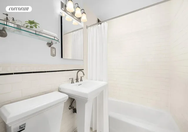 5th image of 101 W 12Th St #12K, New York City, NY 10011 | MLS# RLS20085744