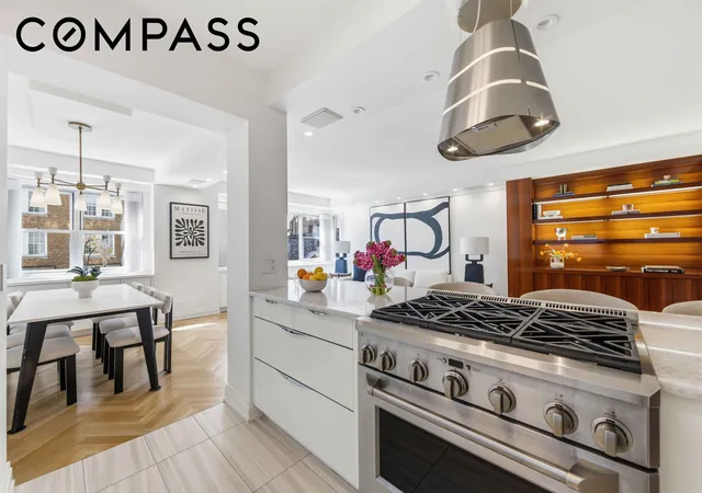 Listing Photo 1 - Condo for sale in building located at 40 E 78Th St, New York City, NY 10075 - Unit #5E