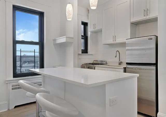 3rd image of 76-66 Austin St #5-K, Forest Hills, NY 11375 | MLS# RLS20085777