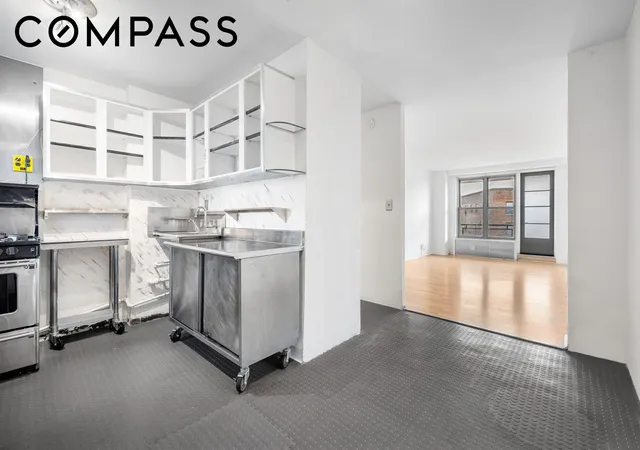 5th image of 35-50 85Th St, New York, NY 11372