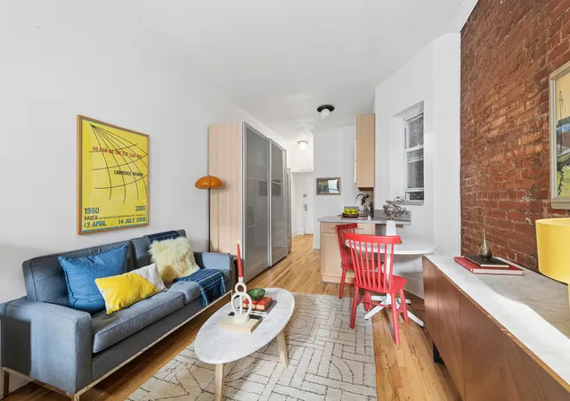 Homes for sale in New York City, NY | 92 Horatio St #2S, New York City, NY 10014 | MLS# RLS20085850